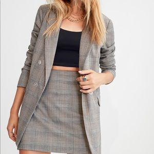 DYNAMITE Plaid Blazer